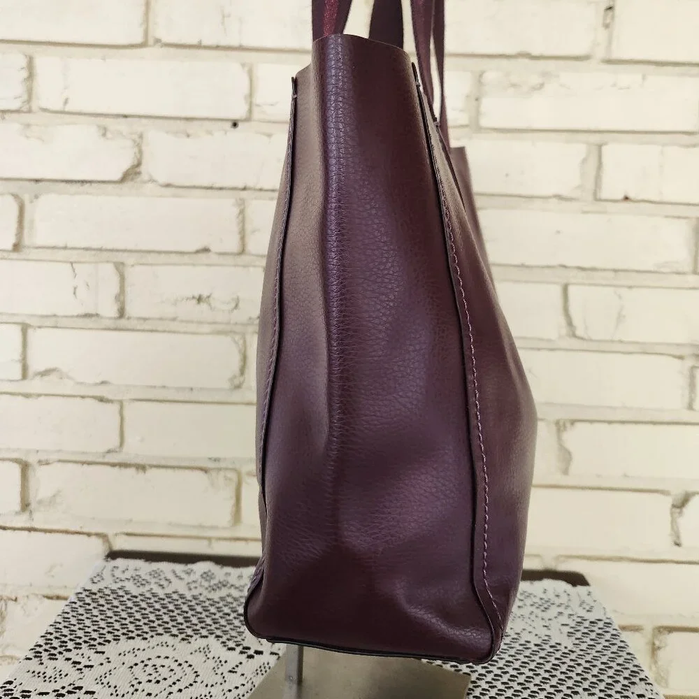 New Coach Derby Rasberry Leather Shoulder Bag Tote Purse